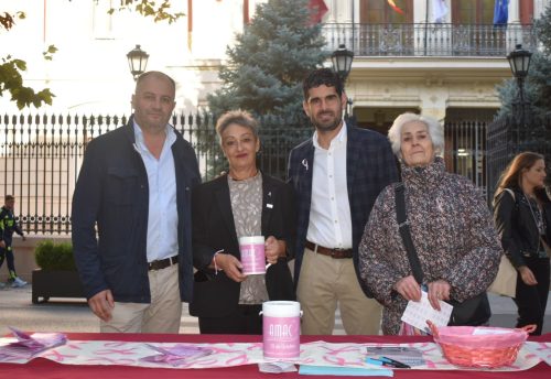 La Diputación de Albacete celebra la contribución de AMAC en sus 25 años de labor reivindicativa hacia el diagnóstico precoz del cáncer de mama