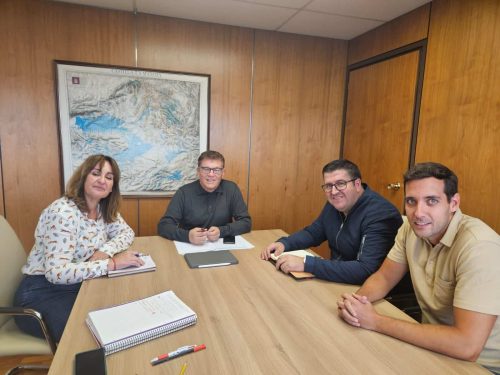 UGT Albacete y Delegación de Educación Abordan Inclusión y Cobertura de Bajas Laborales