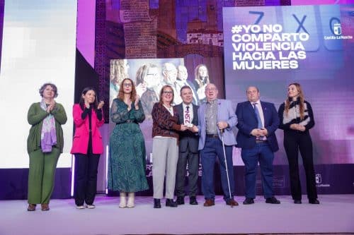 La Junta de Castilla-La Mancha reconoce a amiab por el Día Internacional de la Eliminación de la Violencia contra la Mujer