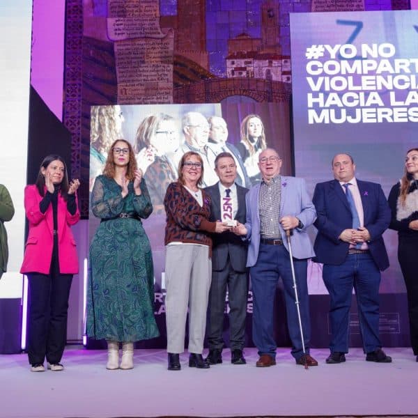 La Junta de Castilla-La Mancha reconoce a amiab por el Día Internacional de la Eliminación de la Violencia contra la Mujer