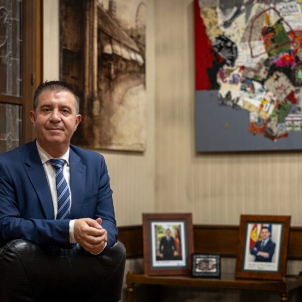 Cabañero Acoge con Satisfacción la Decisión del Presidente del Gobierno para que Ayuntamientos y Diputaciones Inviertan Remanentes en Proyectos Financieramente Sostenibles