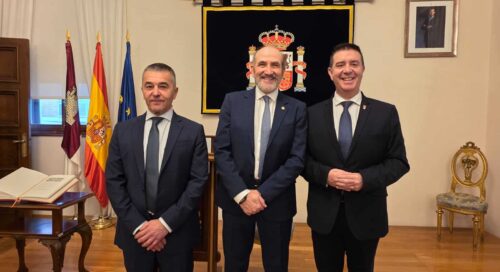 Cabañero Enfatiza el Rol de la Constitución en la Promoción del Municipalismo y la Igualdad de Oportunidades en Zonas Rurales