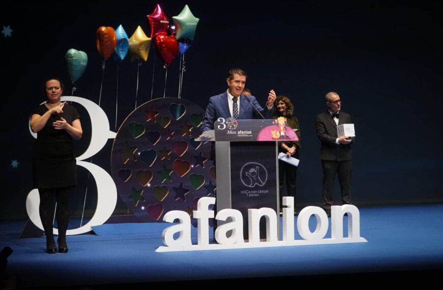 Cabañero Honra a AFANION en su Trigésimo Aniversario: Una Historia de Cuidado y Humanismo Entrelazada con Amor y Dignidad