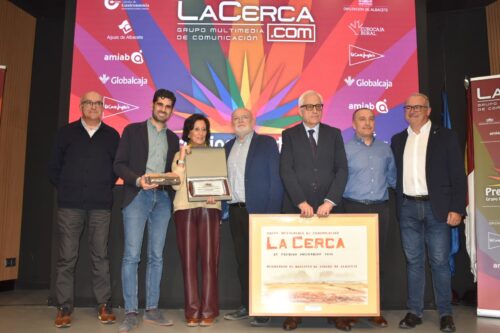 González felicita y agradece a galardonados en los XV Premios Solidarios de La Cerca por su aporte al Estado del Bienestar