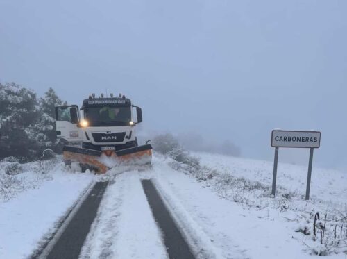 La Diputación de Albacete intensifica las labores de vialidad invernal en respuesta a las recientes nevadas en la sierra