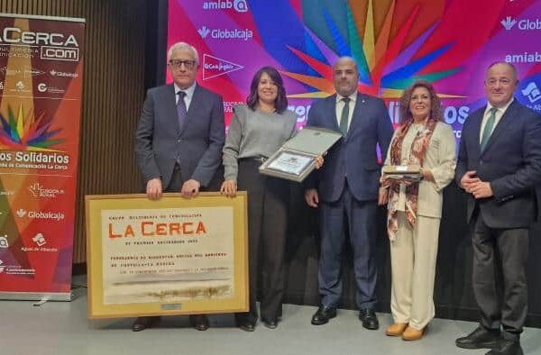 Los XV Premios Solidarios de La Cerca destacan el modelo social de Castilla-La Mancha como referente nacional en dependencia e inclusión.