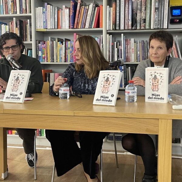 Nueva Presentación Literaria: ‘Hijas del Miedo’ – Relatos Verídicos de Violencia Narrados por 19 Mujeres Juristas
