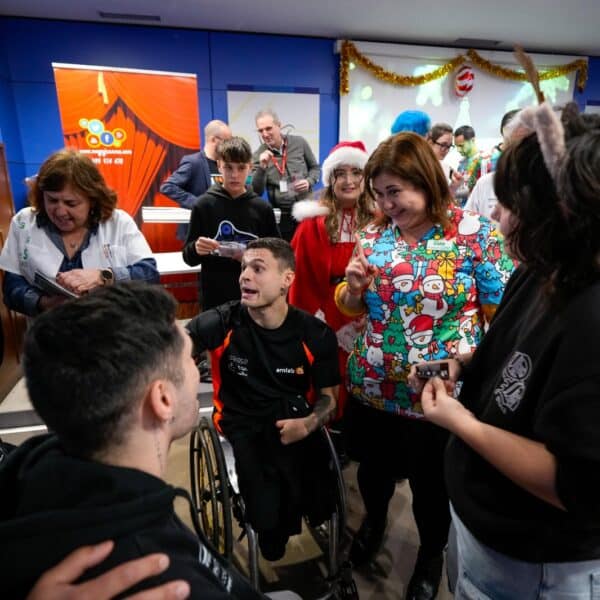 El BSR amiab Albacete se suma a la fiesta de Navidad del Aula Hospitalaria en el Perpetuo Socorro