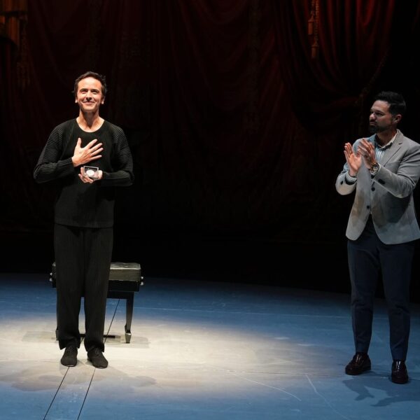 Diputado de Cultura Celebra la Magistral Actuación de Jean-Guihen Queyras en FEMUBA, Subrayando el Compromiso de la Diputación con el Evento Emblemático de Música Barroca