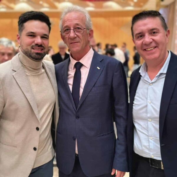 Santi Cabañero y Miguel Zamora, Presentes en el Homenaje de Despedida por la Jubilación de Antonio Bueno