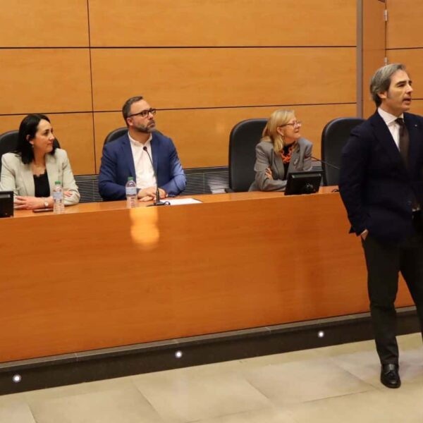 MicroBank acerca su compromiso con el emprendimiento femino a Castilla-La Mancha