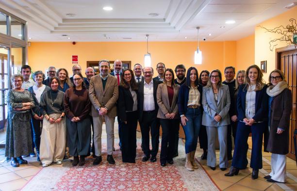 El Gobierno de Castilla-La Mancha impulsa el Plan de Salud H3.0 y la gestión de datos para mejorar la toma de decisiones.