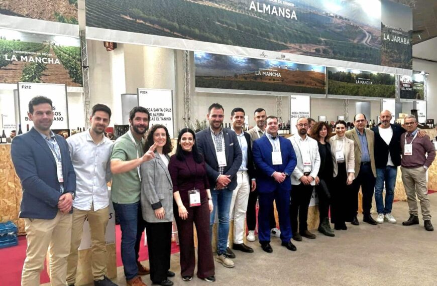 Impulso a la Proyección Nacional e Internacional de los Vinos de la D.O. Almansa por la Diputación de Albacete Tras Su Éxito en la Barcelona Wine Week
