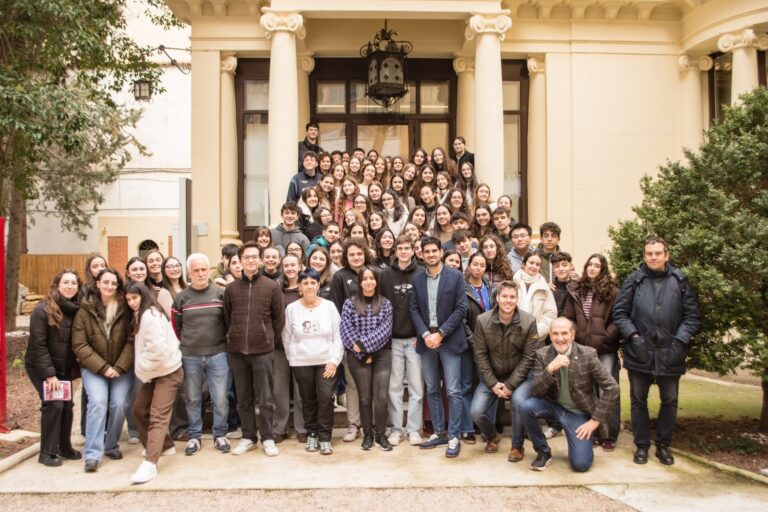 José González reconoce el talento joven en la Olimpiada de Geología y destaca el apoyo de la Diputación a la educación científica