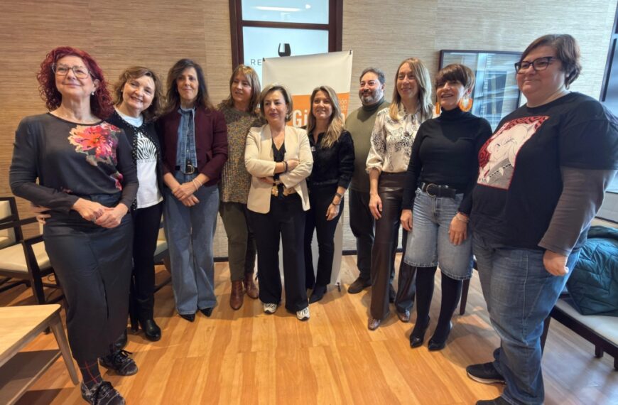Encuentro de Mujeres Empresarias: La Diputación de Albacete se une a la Fundación Secretariado Gitano y AMEPAP para impulsar el emprendimiento femenino