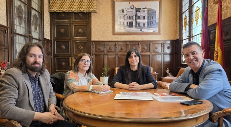 Fortalecimiento de la Colaboración entre la Diputación de Albacete y el Colegio de Economistas para Promover el Asesoramiento y el Desarrollo Económico Provincial