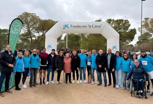 Más de 600 participantes se unen en la Carrera Solidaria del Implante Coclear de AICCLAM con respaldo de la Diputación por la inclusión y accesibilidad
