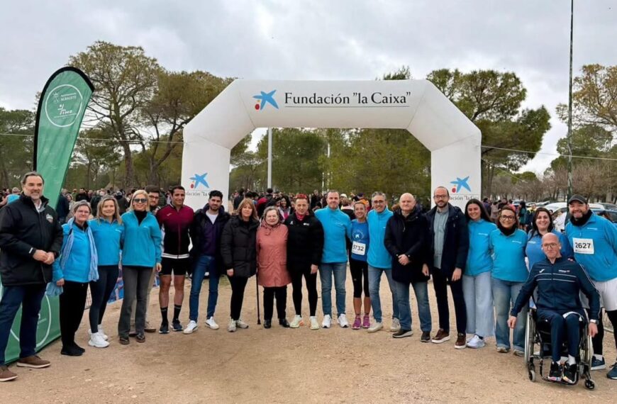 Más de 600 participantes se unen en la Carrera Solidaria del Implante Coclear de AICCLAM con respaldo de la Diputación por la inclusión y accesibilidad