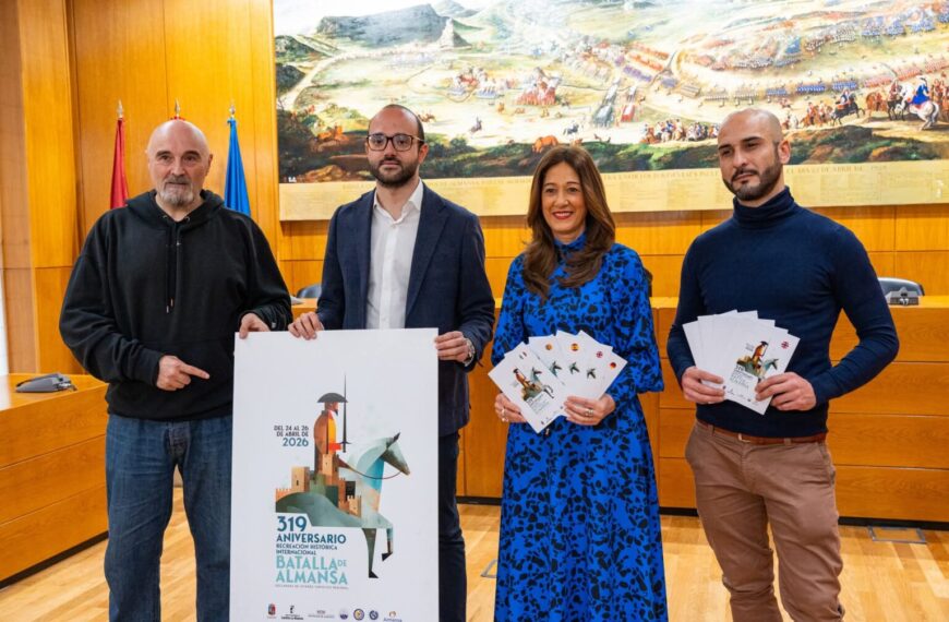 Valera Reafirma el Compromiso de la Diputación con la Recreación de la Batalla de Almansa, Resaltando su Carácter Singular y la Promoción de la Paz