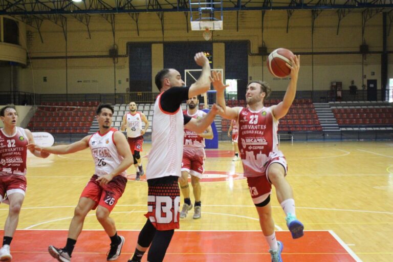 Basket Cervantes Ciudad Real logra la remontada y fuerza el tercer partido en los Play Off ante EBA (77-74)