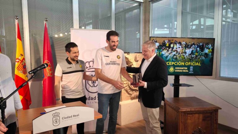 Ciudad Real aumentará la subvención al Basket Cervantes tras el ascenso a Tercera FEB