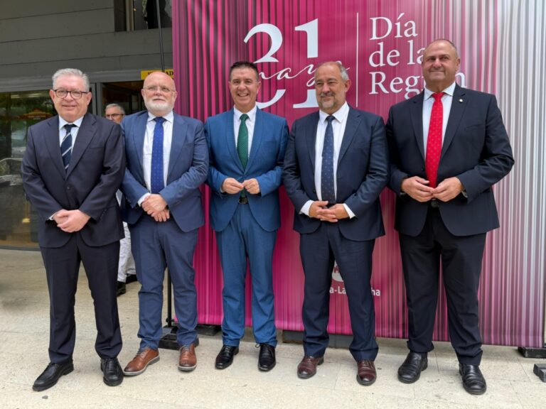 Cabañero destaca el talento y compromiso que impulsan el orgullo de Castilla-La Mancha