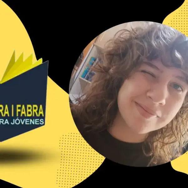La albaceteña Lourdes Vives, de 18 años, recibe en su ciudad el Premio Jordi Sierra i Fabra para jóvenes escritores