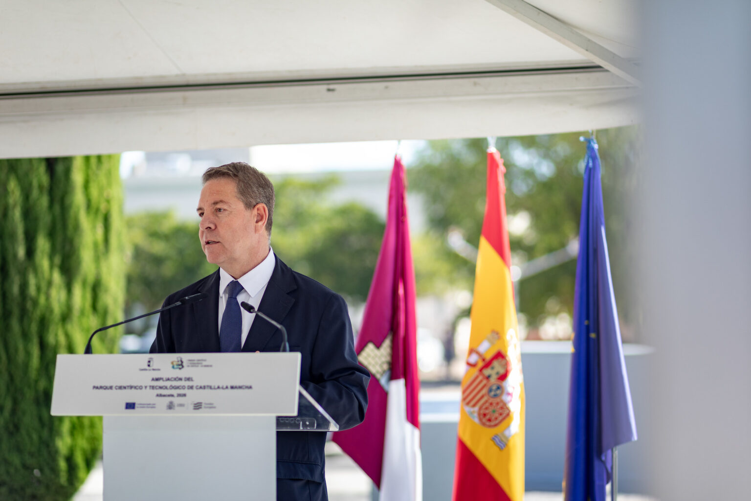 García-Page presume del tercer mejor dato histórico en creación de empresas y anuncia ayudas aeroespaciales por dos millones